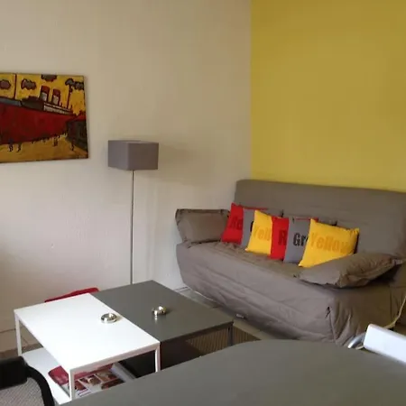 Studio Rdc Avec Terrasse Ensoleillee La Rochelle (Charente-Maritime)