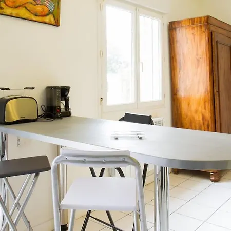 Studio Rdc Avec Terrasse Ensoleillee La Rochelle (Charente-Maritime)